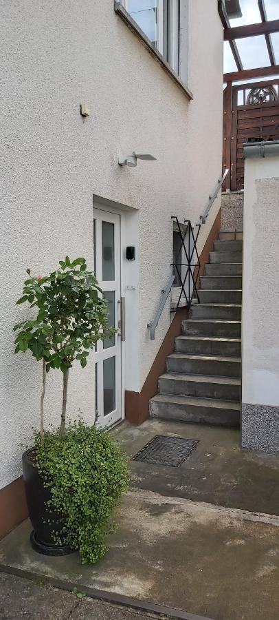 Mit Wohlfühlfaktor Und Ausblick Apartment Schnaittach